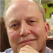 Signore francese madre lingua propone conversazioni nella sua lingua nella zona di Cuneo